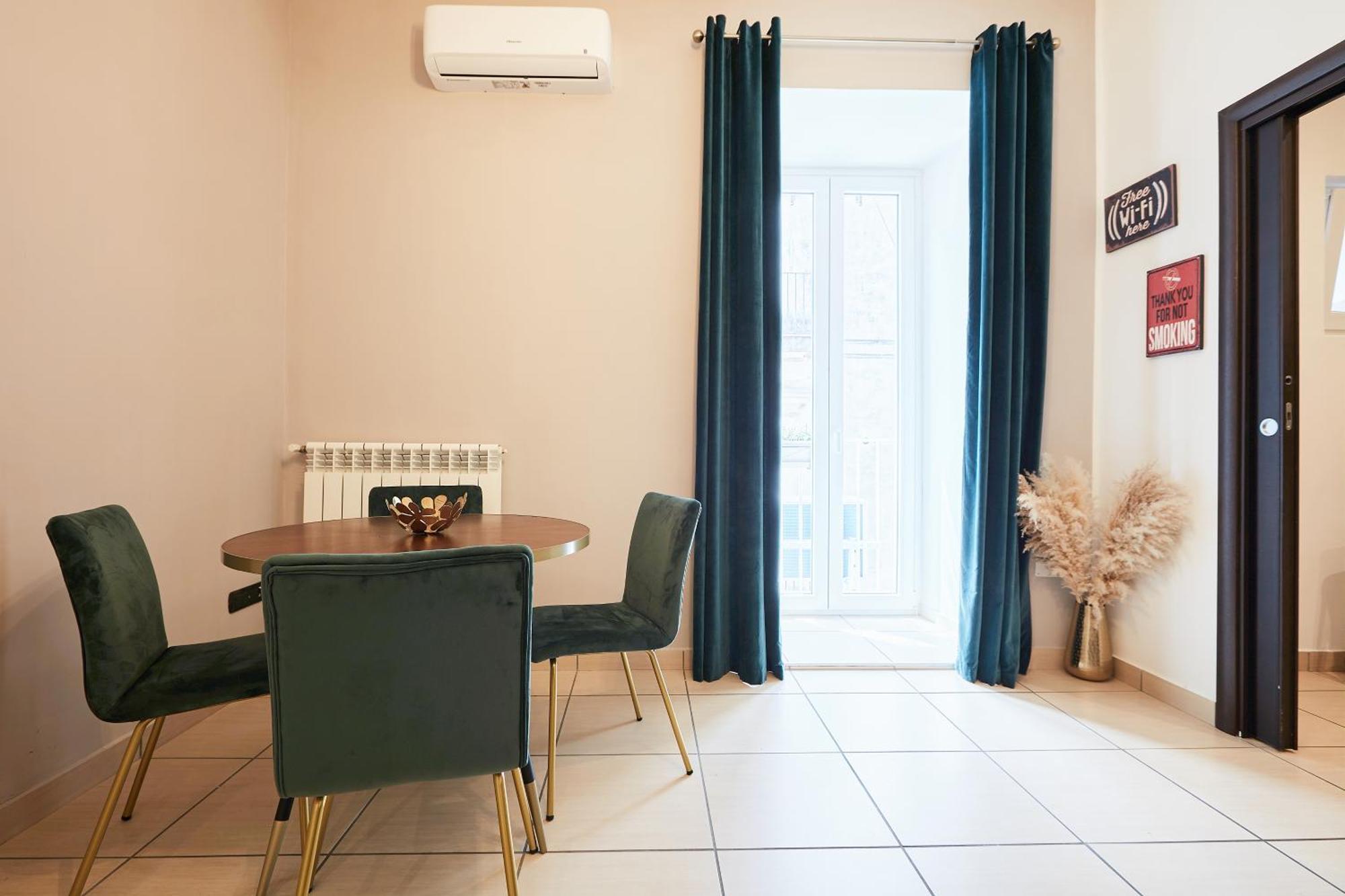 Vicky'S Luxury Guesthouse By Napoliapartments Exterior foto